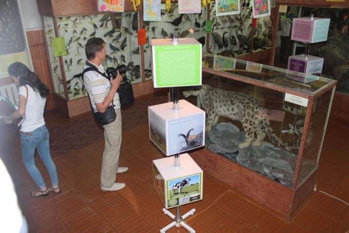 Открытие выставки для детей в зоологическом музее