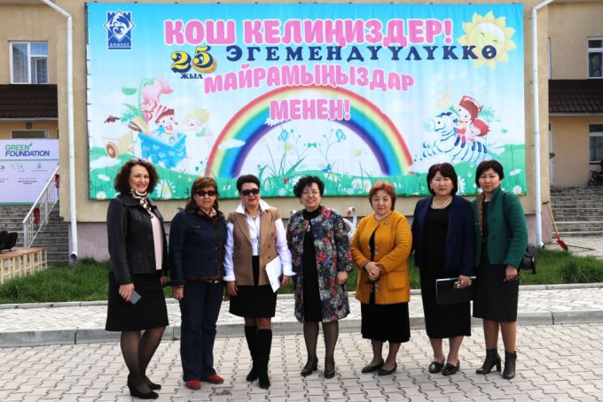 Посадка саженцев в детских садах