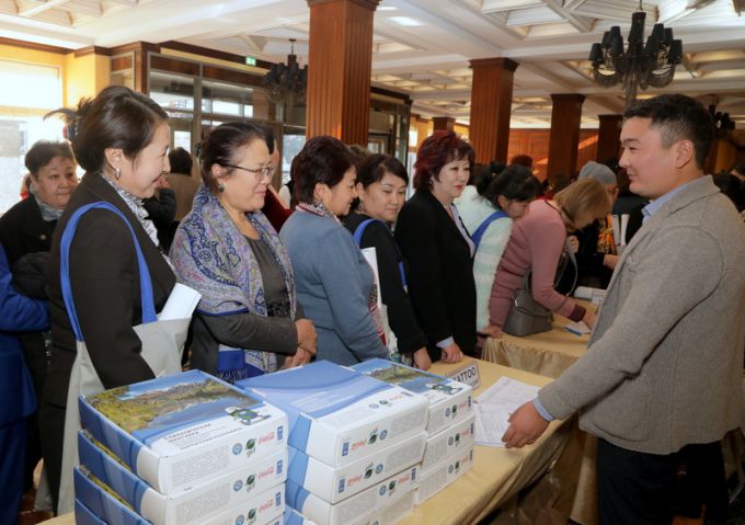 Вручение Климатических шкатулок школам г.Бишкек_21.11.2017